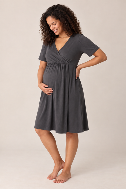 Elluna Pregnancy-to-Postpartum Gown